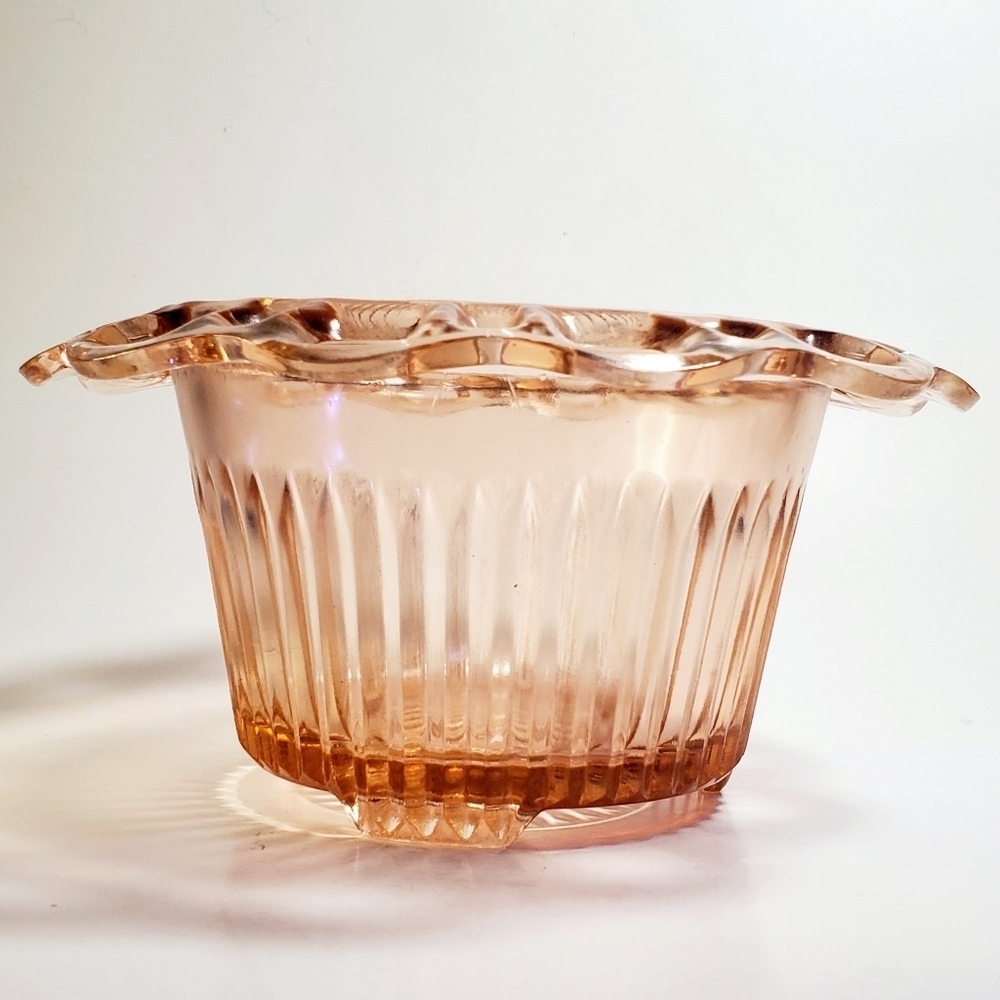 Vintage Hocking Old Colony, Hocking Lace Edge Bowl, Pink Depression Glass ETA